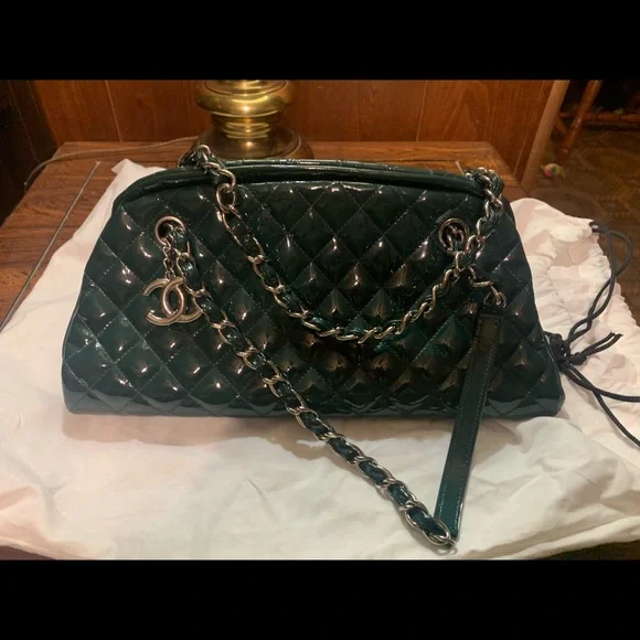 Chanel bowler bag! #greenpurse - Picture 4 of 5